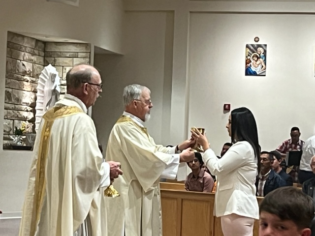 Easter Vigil 19.jpg