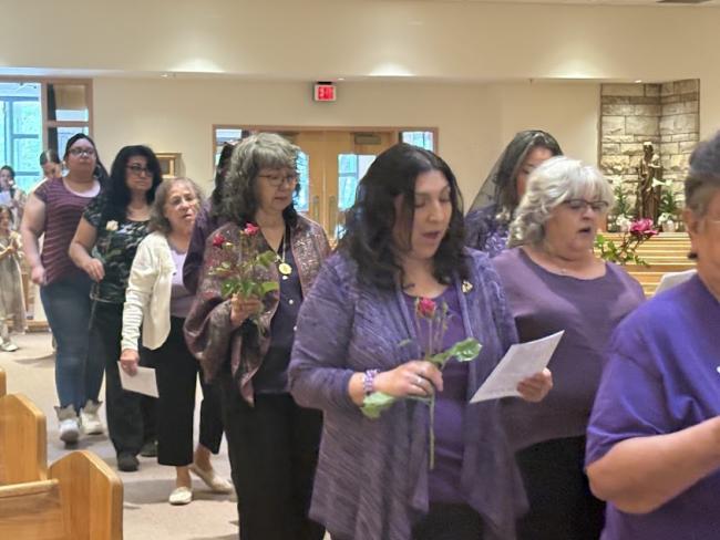 May Crowning3.jpg